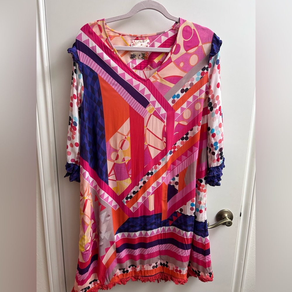 Lulalife Pink & Blue Geometric Tunic dress with pockets EUC . Size medium. NL45